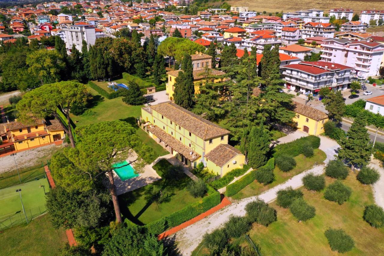 Agriturismo Villa Irelli Castellalto Dış mekan fotoğraf